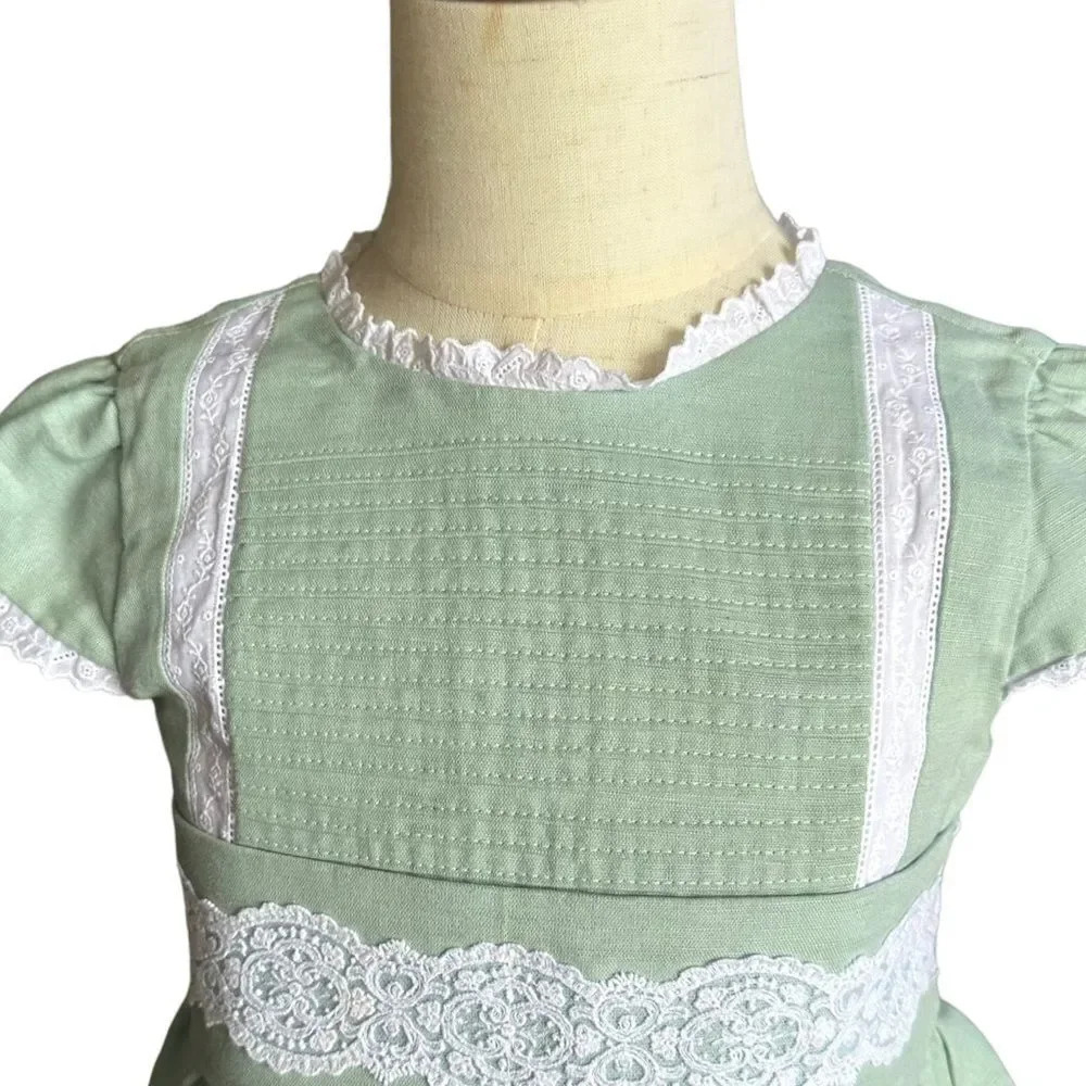 COCONUT | Mint | LINEN AND LACE DRESS - Picture 11 of 15